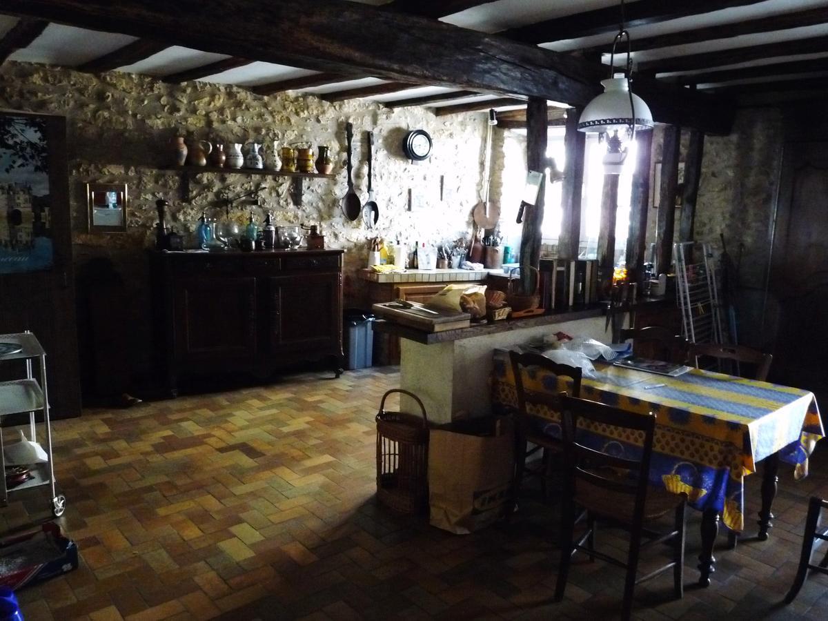 Вилла Moulin De Giroir Migne-Auxances Экстерьер фото