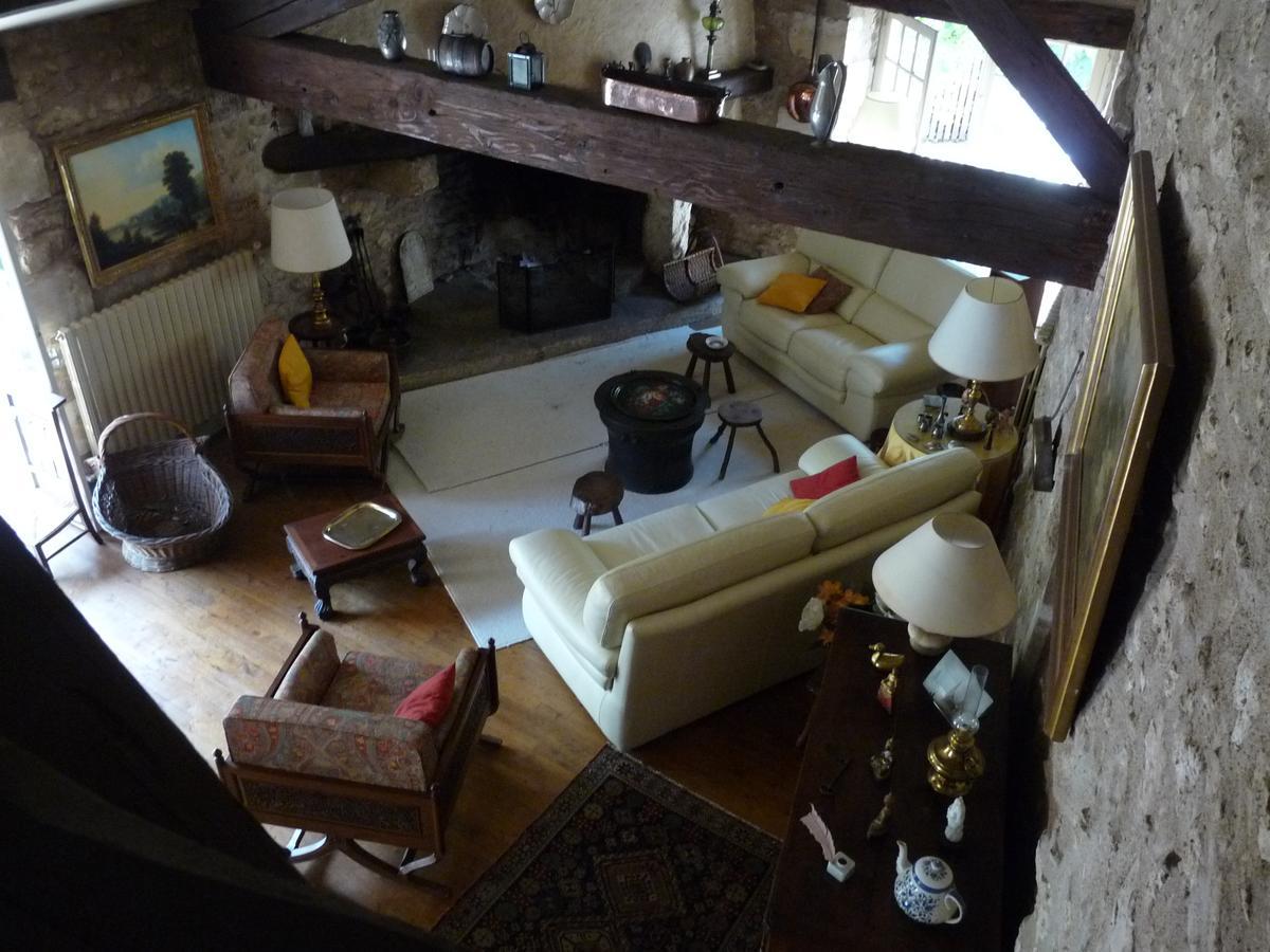 Вилла Moulin De Giroir Migne-Auxances Экстерьер фото